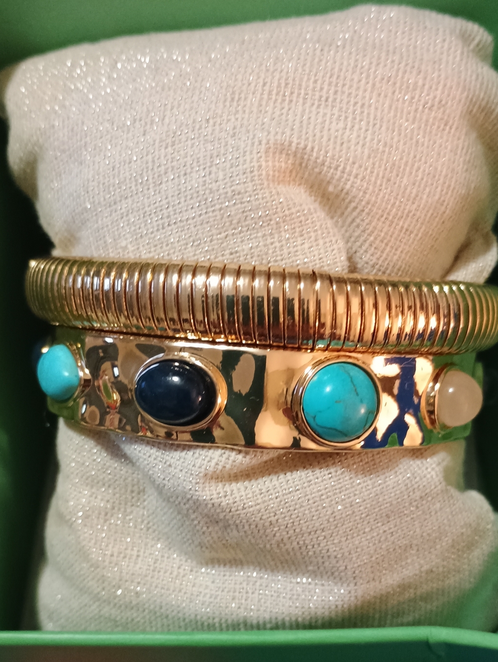 Title:
NWT Piper K Chunky Gold Bangle Cuff Bracelet Stack Turquoise Blue